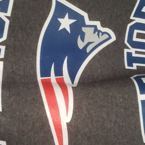 New England Patriots tshirt - Picture 14 of 16